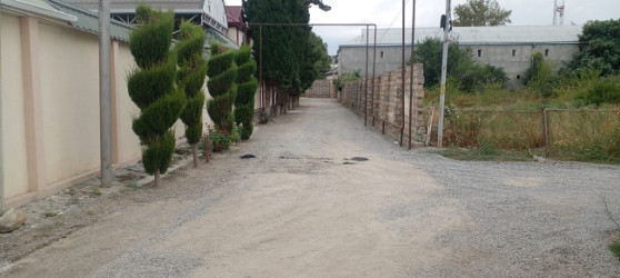 Mingəçevir şəhərinin küçə döngələri və ara yollarına asfalt döşəmməsi işləri davam edir