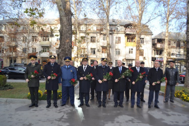 Dekabrın 12-də Mingəçevirdə Ümummilli lider Heydər Əliyevin Anım Günü münasibəti ilə mərasim keçirilib