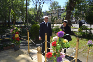 Əsaslı təmir-quruculuq işləri başa çatmış binalara və məhəllələrə ictimai baxış keçirilib.