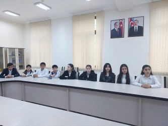 Mingəçevir Gənclər evində “Təhlükəsiz yollar etibarlı gələcəyin təminatçısıdır” mövzusunda marifləndirici tədbir keçirilmişdir.