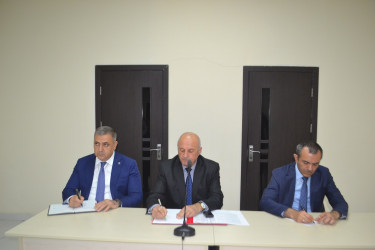 Mingəçevir şəhər İcra Hakimiyyətinin başçısı İlham İsmayılovun vətəndaşlarla növbəti səyyar görüşü aprel ayınin 9-da keçirilib.