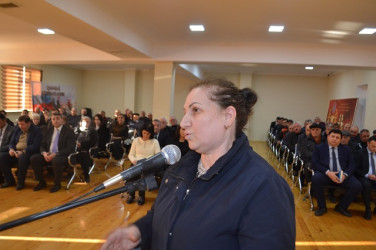 Mingəçevir şəhər İcra Hakimiyyətinin başçısı İlham İsmayılovun vətəndaşlarla növbəti səyyar görüşü mart ayının 12-də keçirilib.