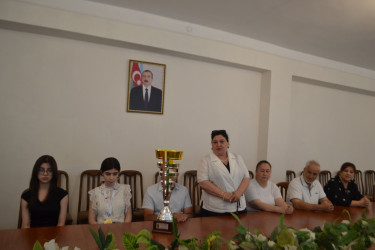 Təhsil və idman sahəsində uğur qazanan gənclərlə görüş