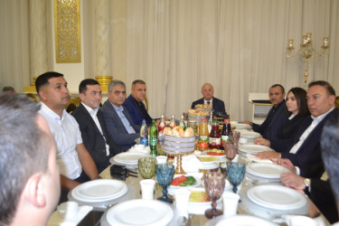 27 Sentyabr – Anım Günü ilə əlaqədar olaraq Mingəçevir şəhər İcra Hakimiyyətinin təşkilatçılığı ilə şəhidlərin xatirəsinə ehsan süfrəsi açılmışdır.