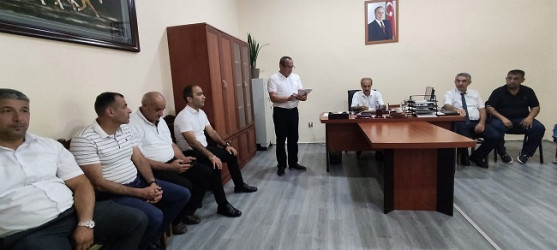 "Konstitusiya və Suverenlik ili" elan olunması ilə bağlı Mənzil Kommunal Təsərrüfatı Kombinatında tədbir keçirilmişdir.