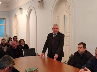 Mingəçevir şəhərində fəaliyyət göstərən idarə, təşkilat və müəssisələrdə 20 Yanvar faciəsi ilə bağlı tədbirlər keçirildi.