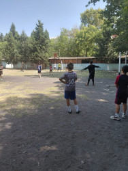 “Konstitusiya və Suverenlik ili” elan olunması ilə əlaqədar olaraq Mənzil Təsərrüfatı və Abadlaşdırma idarəsi 1 və 2 saylı MİS-lər arasında futbol yarışı oyunu təşkil olunmuşdur.