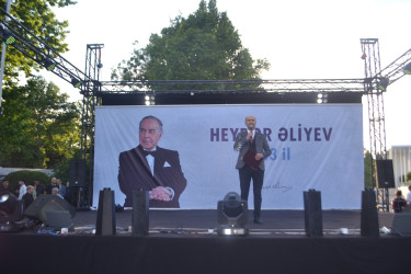Ulu Öndər Heydər Əliyevin anadan olmasının 103-cü ildönümünə həsr olunmuş konsert keçirilmişdir.