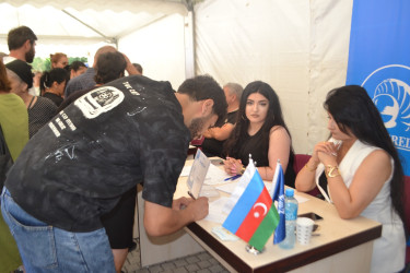 Mingəçevirdə əmək yarmarkası keçirilib, çoxsaylı vakansiyalar təklif olunub.