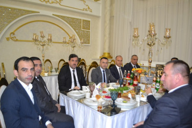 Dekabrın 12-də Ulu Öndər Heydər Əliyevin Anım Günü münasibəti ilə Mingəçevir şəhər İcra Hakimiyyətinin təşikatçılığı ilə ehsan verilib.