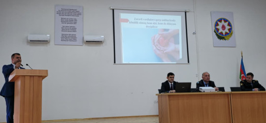 17 nömrəli tam orta məktəbdə maarifləndirici görüş keçirilib