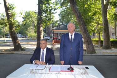 Mingəçevir şəhər İcra Hakimiyyətinin başçısı İlham İsmayılovun vətəndaşlarla növbəti səyyar görüşü iyun ayının 23-də  keçirilib.