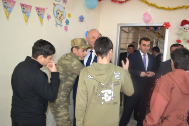 Dekabrın 29-da Mingəçevir şəhər İcra Hakimiyyətinin təşkilatçılığı ilə 31 dekabr Dünya Azərbaycanlılarının Həmrəylik Günü və Yeni il bayramları münasibəti ilə  Mərkəzi şəhər Xəstəxanasının  nəzdində fəaliyyət göstərən Uşaq Nevroloji Sanatoriyasında tədbir keçirilib.