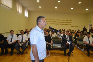Mingəçevir şəhər İcra Hakimiyyətinin başçısı İlham İsmayılovun növbəti səyyar görüşü Nizami, N.Nərimanov, Xətai küçələrinin sakinləri ilə olub.