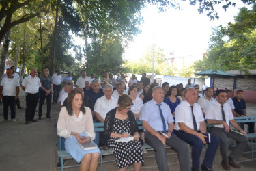 Mingəçevir şəhər İcra Hakimiyyətinin başçısı İlham İsmayılovun vətəndaşlarla növbəti səyyar görüşü avqust ayının 6-da keçirilib.