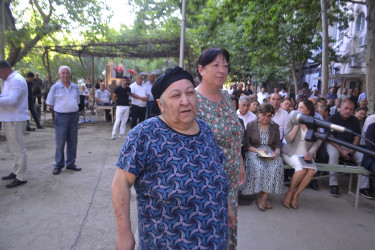 Mingəçevir şəhər İcra Hakimiyyətinin başçısı İlham İsmayılovun vətəndaşlarla növbəti səyyar görüşü Energetiklər yaşayış massivinun sakinləri ilə 17 iyun tarixində olub.