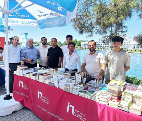 31 may-2025-ci il tarixində Mingəçevir şəhərində Beynəlxalq Uşaqların Müdafiəsi Gününə həsr edilmiş  I Mingəçevir Kitab Sərgisi keçirilib.