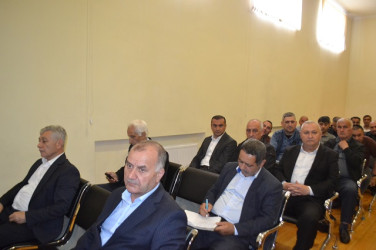 Mingəçevir şəhər İcra Hakimiyyətinin başçısı İlham İsmayılovun sakinlərlə növbəti səyyar görüşü may  ayının 8-də keçirilib