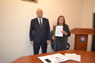 5 oktyabr Müəllim Günü münasibəti ilə Mingəçevir şəhər İcra Hakimiyyətinin başçısı İlham İsmayılovun təhsil işçiləri ilə görüşü