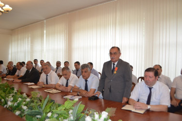 23 iyun Dövlət qulluqçularının peşə bayramıdır.