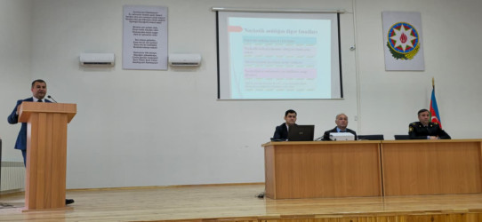 17 nömrəli tam orta məktəbdə maarifləndirici görüş keçirilib