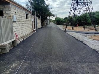 Mingəçevir şəhərinin küçə döngələri və ara yollarına asfalt döşəmməsi işləri davam edir