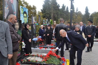 ANIM GÜNÜ mingəçevirlilər şəhidlərin məzarlarını ziyarət etdilər