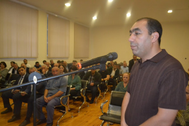 Mingəçevir şəhər İcra Hakimiyyətinin başçısı İlham İsmayılovun sakinlərlə növbəti səyyar qəbulu oktyabrın 1-də keçirilib.