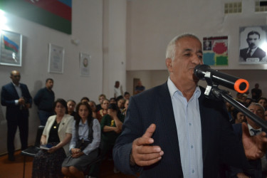 Mingəçevir şəhər İcra Hakimiyyətinin başçısı İlham İsmayılovun vətəndaşlarla növbəti səyyar qəbulu oktyabrın 15-də keçirilib.