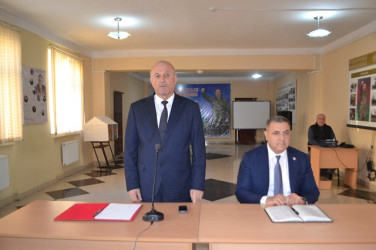 Mingəçevir Şəhər İcra Hakimiyyətinin başçısı İlham İsmayılovun vətəndaşlarla növbəti səyyar görüşü mart ayının 5-də keçirildi.