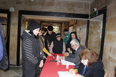 Mingəçevir şəhərində prezident seçkiləri  böyük seçici fəallığı ilə başa çatıb.