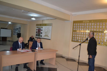 Mingəçevir Şəhər İcra Hakimiyyətinin başçısı İlham İsmayılovun vətəndaşlarla növbəti səyyar görüşü mart ayının 5-də keçirildi.