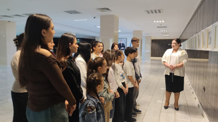 "Konstitusiya və Suverenlik ili" elan olunması ilə əlaqədar  15.10.2025-ci il tarixində  Mingəçevir şəhər Heydər Əliyev Mərkəzinə ekskursiya edilmişdir.