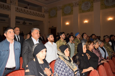 27 sentyabr-Anım Günü  ilə əlaqədar olaraq  "Vətən şəhidləri" adlı tamaşa-kompozisiyası nümayiş olunub.