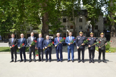 Ulu öndər Heydər Əliyevin anadan olmasının 100 illiyinə həsr olunmuş  “Azərbaycanın Dövlət Müstəqilliyi əbədidir, sarsılmazdır, dönməzdir” mövzusunda konfrans keçirilmişdir.