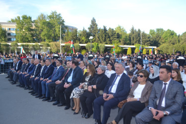Ulu Öndər Heydər Əliyevin anadan olmasının 103-cü ildönümünə həsr olunmuş konsert keçirilmişdir.