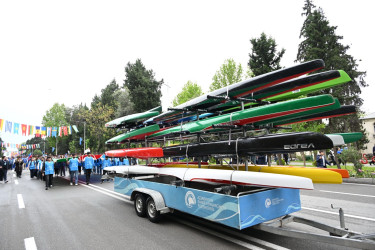 Ümummilli Lider Heydər Əliyevin 103-cü ildönümünə həsr olunan avarçəkmə və kanoe üzrə “Prezident Kuboku 2026” beynəlxalq reqatasının paradı təşkil edilib.