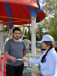 Mingəçevir Tibb Kollecinin   təşkilatçılıgı ilə 7 aprel "Ümumdünya Sağlamlıq Günü" ilə əlaqədar olaraq Mingəçevir şəhərində əhali arasında fiziki aktivliyin təbligi məqsədi ilə maarifləndirmə söhbətləri aparıb, bukletlər, broşuralar paylayıblar.