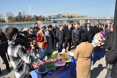 27.02-2024-cü il tarixdə  Mərkəzi Aran Regional Mədəniyyət İdarəsinin təşkilatçılığı ilə Mingəçevir şəhər Sahil parkında xalqımızın qədim və ən əziz bayramlarından olan Novruzun ilk Su çərşənbəsi münasibəti ilə təntənəli bayram tədbiri keçirildi.