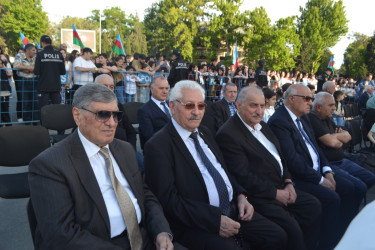 Ulu Öndər Heydər Əliyevin anadan olmasının 103-cü ildönümünə həsr olunmuş konsert keçirilmişdir.