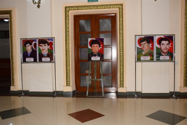 27 sentyabr-Anım Günü  ilə əlaqədar olaraq  "Vətən şəhidləri" adlı tamaşa-kompozisiyası nümayiş olunub.