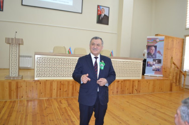 Mingəçevirdə təhsil işçilərinin Ümummilli lider Heydər Əliyevin anadan olmasının 102-ci ildönümü ilə əlaqədar “Heydər Əliyev və Qərbi Azərbaycan”mövzusunda elmi konfransı keçirilib.