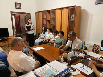 “Ümummilli lider Heydər Əliyev müstəqil Azərbaycan Konstitusiyanın müəllifidir.” adlı dəyirmi masa keçirildi.