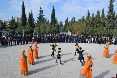 Noyabr ayının 9-da Mingəçevir şəhərində Dövlət Bayrağı Günü  münasibətilə tədbir keçirilib