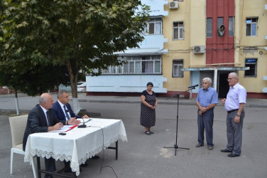 Mingəçevir şəhər İcra Hakimiyyətinin başçısı İlham İsmayılovun sakinlərlə növbəti səyyar görüşü avqust  ayının 1-də keçirilib