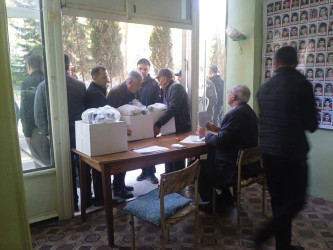 Zəfər Günü münasibəti ilə ərzaq bağlaması verildi