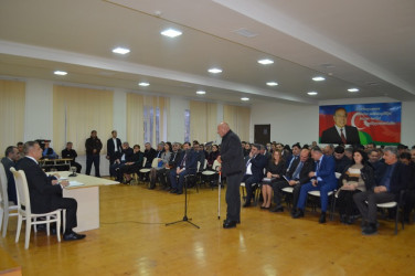 Mingəçevir şəhər İcra Hakimiyyətinin başçısı İlham İsmayılovun vətəndaşlarla növbəti səyyar görüşü fevral ayının 19-da  keçirilib.