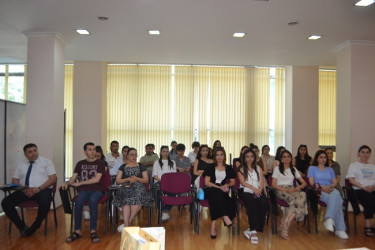 QƏRBİ AZƏRBAYCAN İRSİ: Mərkəzi  xəstəxanada və Gənclər evində   təqdimatı.